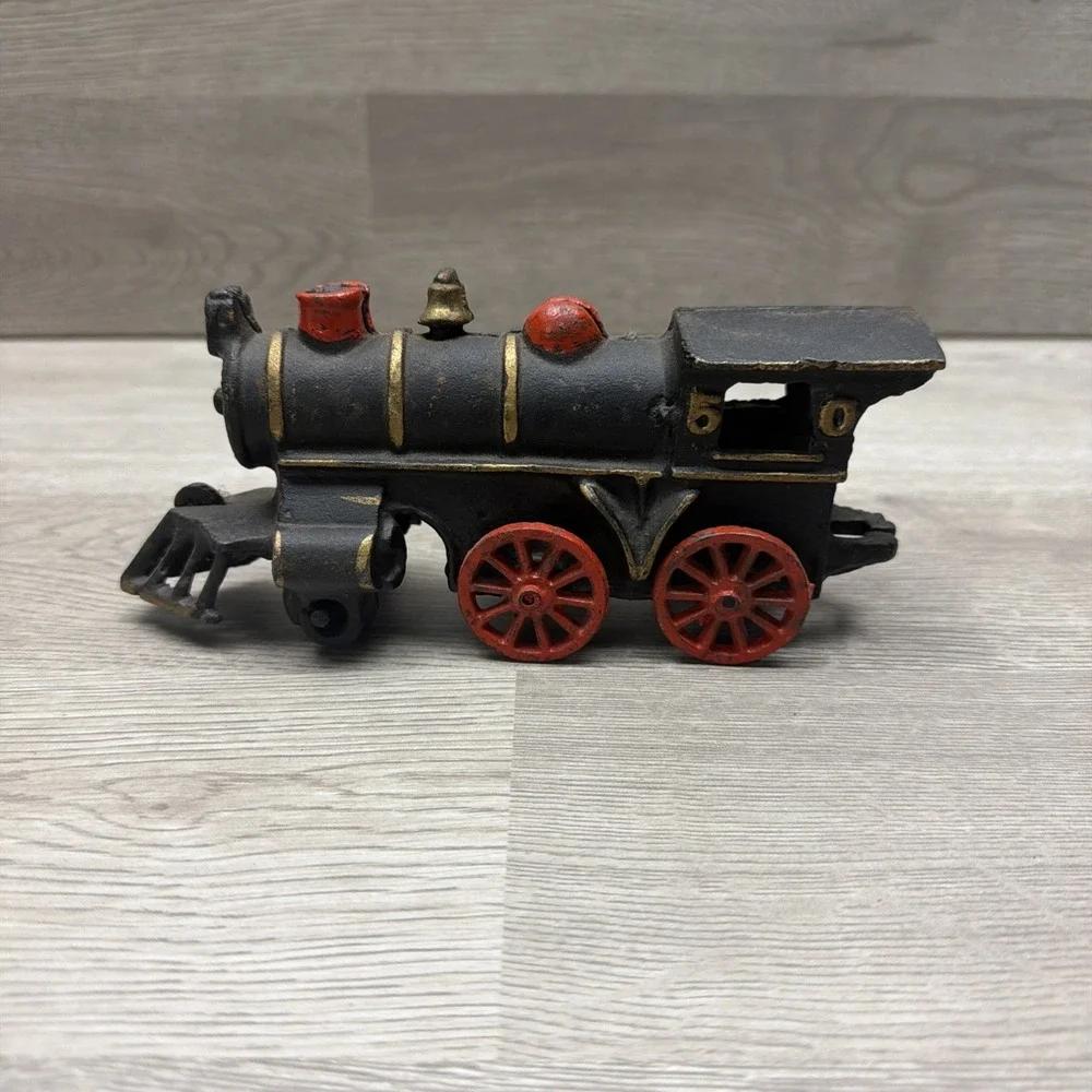 Cast-Iron Toy Train Steam Locomotive Engine & Tender Coal Train Car #50‎ Vintage
